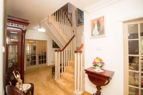 undefined, 15 Queens Valley, Ramsey