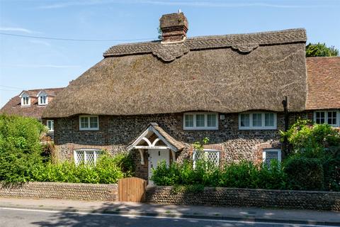 3 bedroom semi-detached house for sale, Station Road, Angmering, Littlehampton, West Sussex, BN16