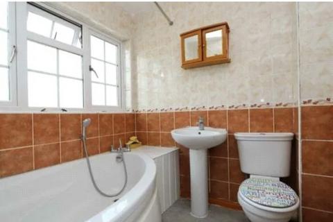 3 bedroom detached house for sale, Plowman Close, Greenleys MK12