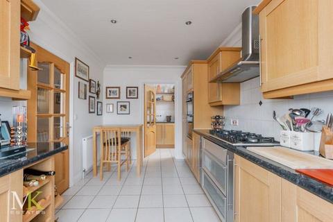 4 bedroom detached house for sale, Iford Gardens, Bournemouth BH7