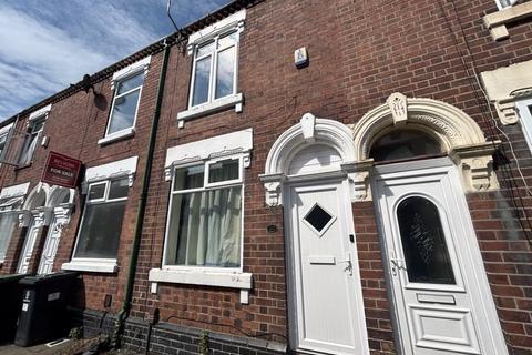 4 bedroom terraced house for sale, Guildford Street, Stoke-On-Trent