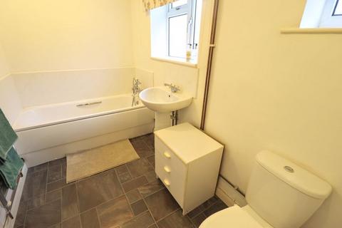 44 Buckingham Road, Bletchley, Milton Keynes, MK3 5HL
