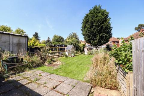 44 Buckingham Road, Bletchley, Milton Keynes, MK3 5HL