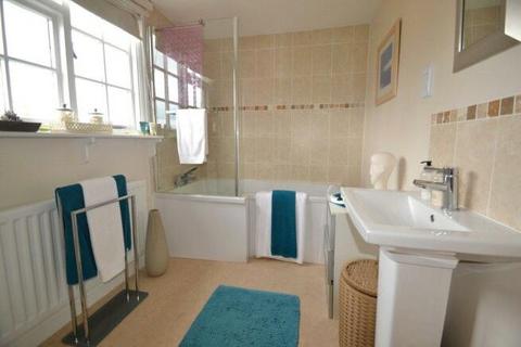 3 bedroom semi-detached house to rent, Milton Keynes MK17