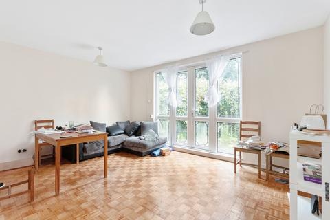 3 bedroom flat to rent, Camden Street