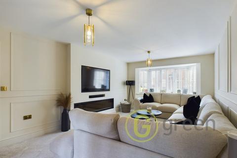174 Harvest Fields Way, Sutton Coldfield, B75 5TJ