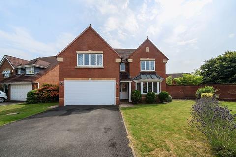 4 bedroom detached house for sale, Braeburn Close, Gloucester GL2