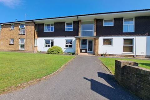 2 bedroom flat for sale, Hunt Road, Poole BH15