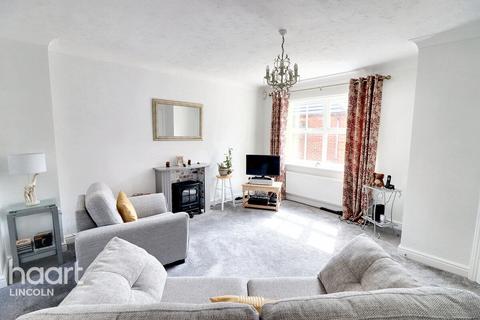 17 Durham Close, Bracebridge Heath, Lincoln, LN4 2TN