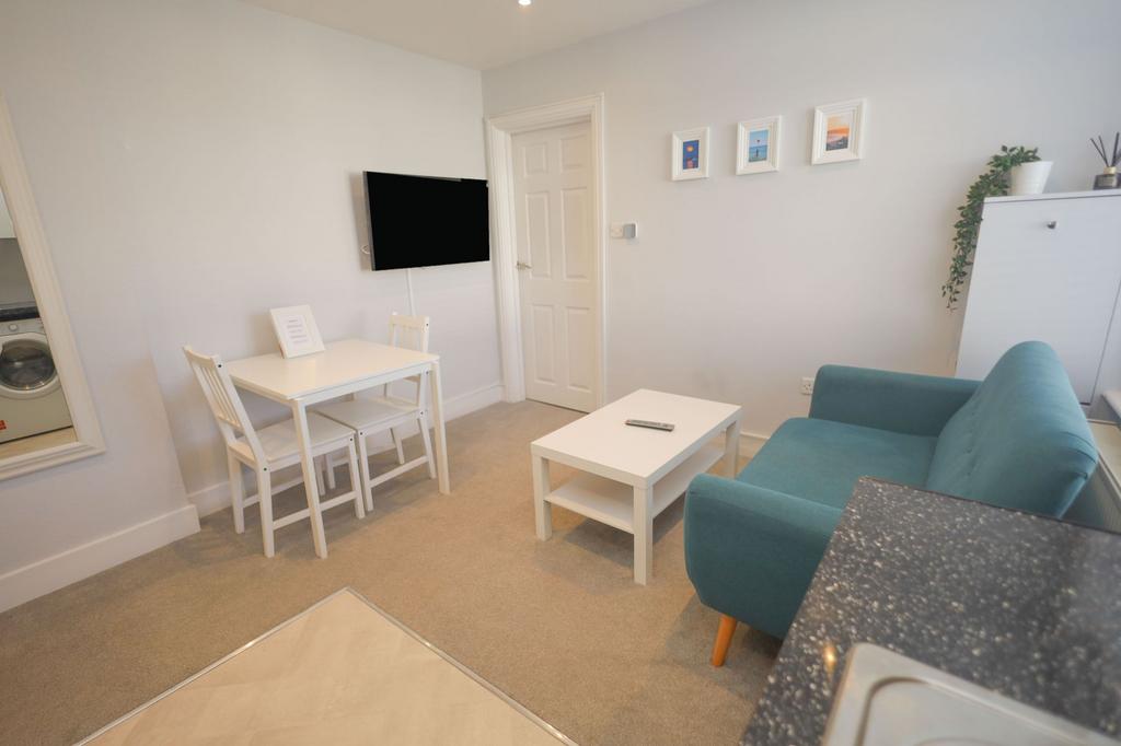 House in Bournemouth, Charminster - View 3