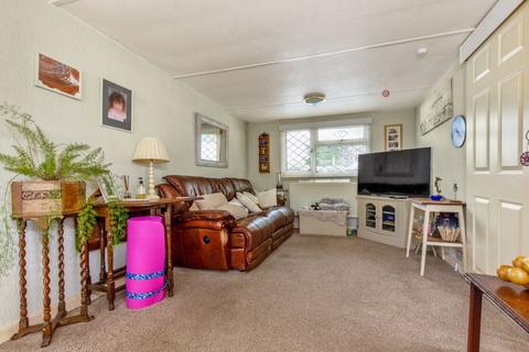 1 bedroom mobile home for sale, Nutbourne Park, Nutbourne