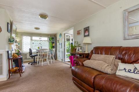 1 bedroom mobile home for sale, Nutbourne Park, Nutbourne