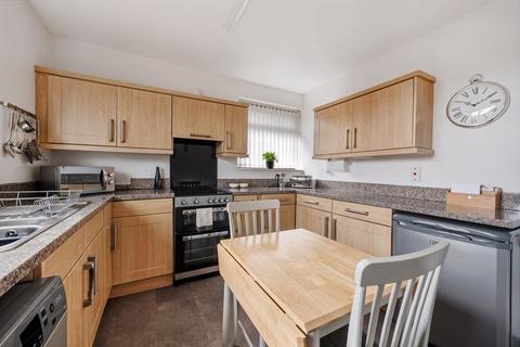 23 Ash Grove, Standish, Wigan, WN6 0DZ