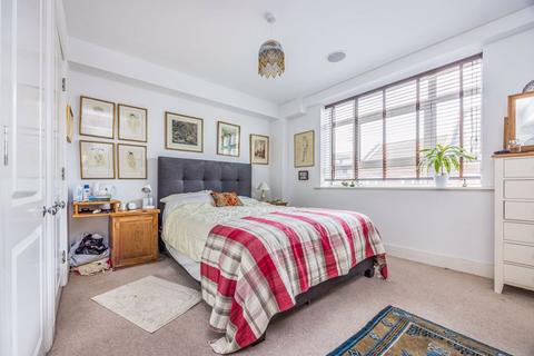 2 bedroom flat for sale, Broad Street, Old Portsmouth