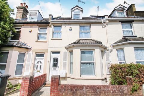 5 bedroom terraced house to rent, Windham Road, Bournemouth BH1