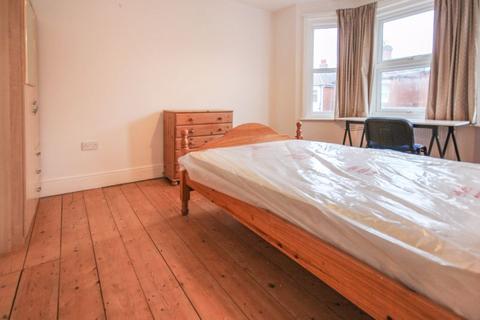 undefined, Sedgley Road, Bournemouth BH9
