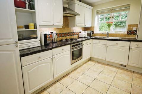 2 bedroom apartment for sale, Milton Road, Bournemouth BH8