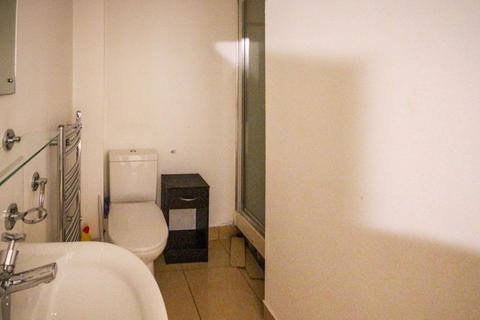 Flat 5, Dean Park Gate, 5 Wimborne Road, Bournemouth, BH2 6LX