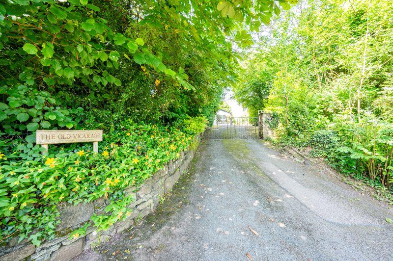 Entrance Driveway