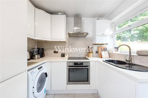 2 bedroom apartment for sale, Effingham Road, London, N8