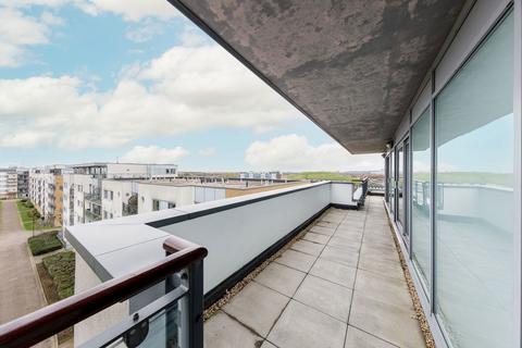 63 Miles Close, London, SE28 0NJ