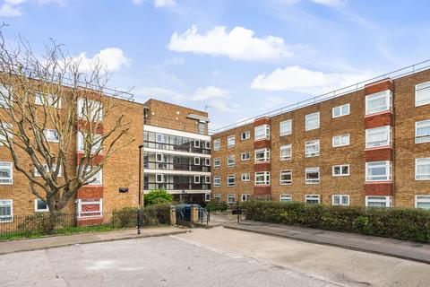 56 Antelope Road, London, SE18 5QG