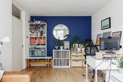 257 Burrage Road, London, SE18 7JW