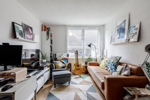 257 Burrage Road, London, SE18 7JW