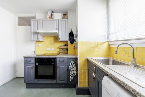257 Burrage Road, London, SE18 7JW