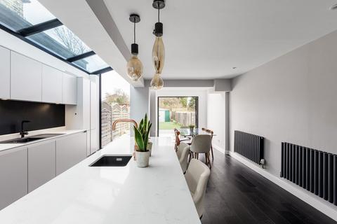 3 Abbey Terrace, London, SE2 9EY