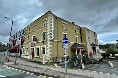 15 bedroom end of terrace house for sale, High Street, Bangor LL57