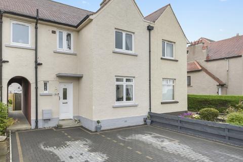 3 bedroom terraced house for sale, 56 Paradykes Avenue, Loanhead EH20