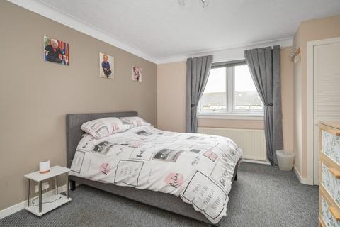 3 bedroom terraced house for sale, 56 Paradykes Avenue, Loanhead EH20