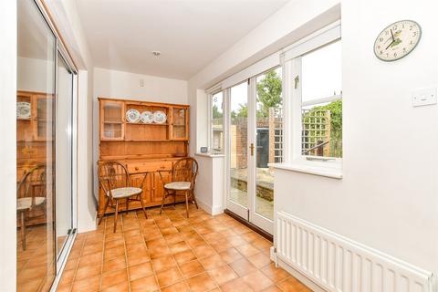 2 bedroom detached house for sale, Brenchley Road, Horsmonden, Tonbridge, Kent