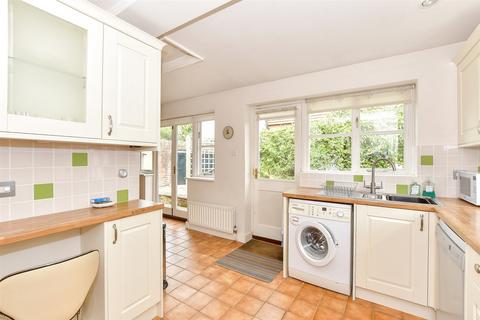 2 bedroom detached house for sale, Brenchley Road, Horsmonden, Tonbridge, Kent