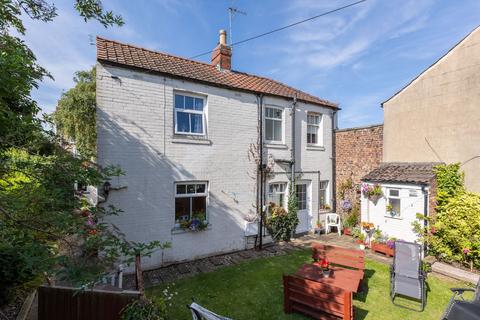 3 bedroom detached house for sale, Wentworth Street, Malton YO17