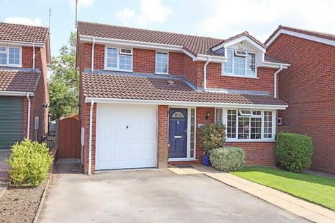 10 Bostock Close, Stone, ST15 8YT