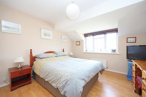 10 Bostock Close, Stone, ST15 8YT