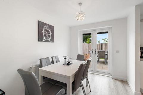 3 bedroom semi-detached house for sale, Harfield Gardens, Barlanark, Glasgow, G33 4QE