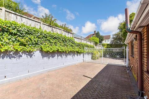 Floreat Cavanagh Road, St Margarets Bay, Dover, CT15 6DN