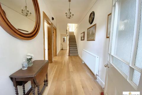 6 bedroom terraced house for sale, Redlands, Tiverton