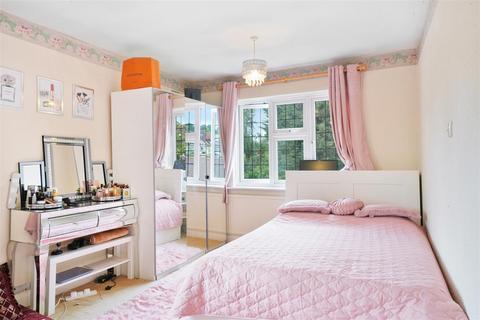 4 bedroom detached house for sale, Amery Road, Harrow