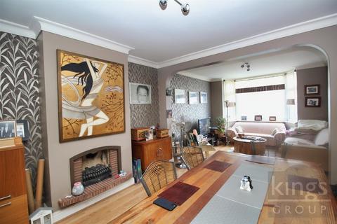 8 Abbey Road, Waltham Cross, EN8 7LQ