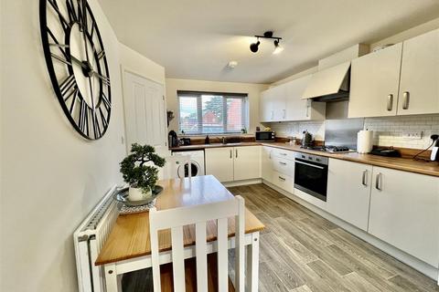 2 bedroom semi-detached house for sale, Haydock Drive, Darlington