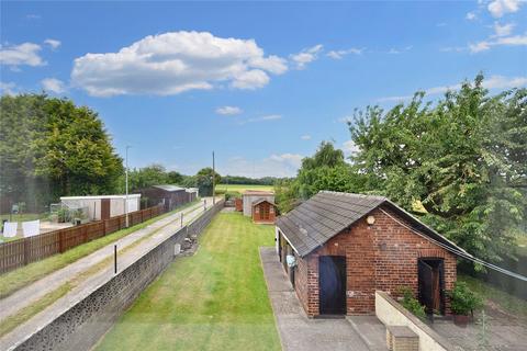 3 bedroom semi-detached house for sale, Warren Farm Cottages, Micklefield, Leeds, West Yorkshire