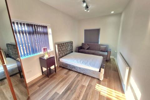 undefined, Kingsbrook Road, Manchester, M16