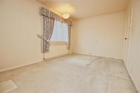 95 Hillside Avenue, Borehamwood, WD6 1HH