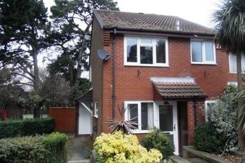 1 bedroom end of terrace house for sale, Kennet Close, West End