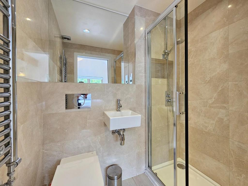 Bedroom 1 En-Suite