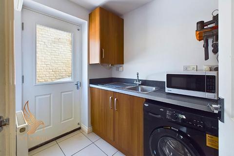 6 Gardener Close, Penistone, Sheffield, S36 6GL